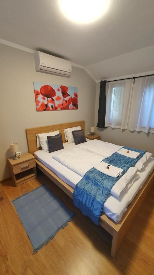 Danubia Apartman Esztergom Exterior photo
